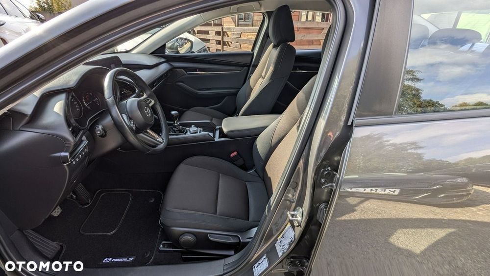 Mazda 3 - 15