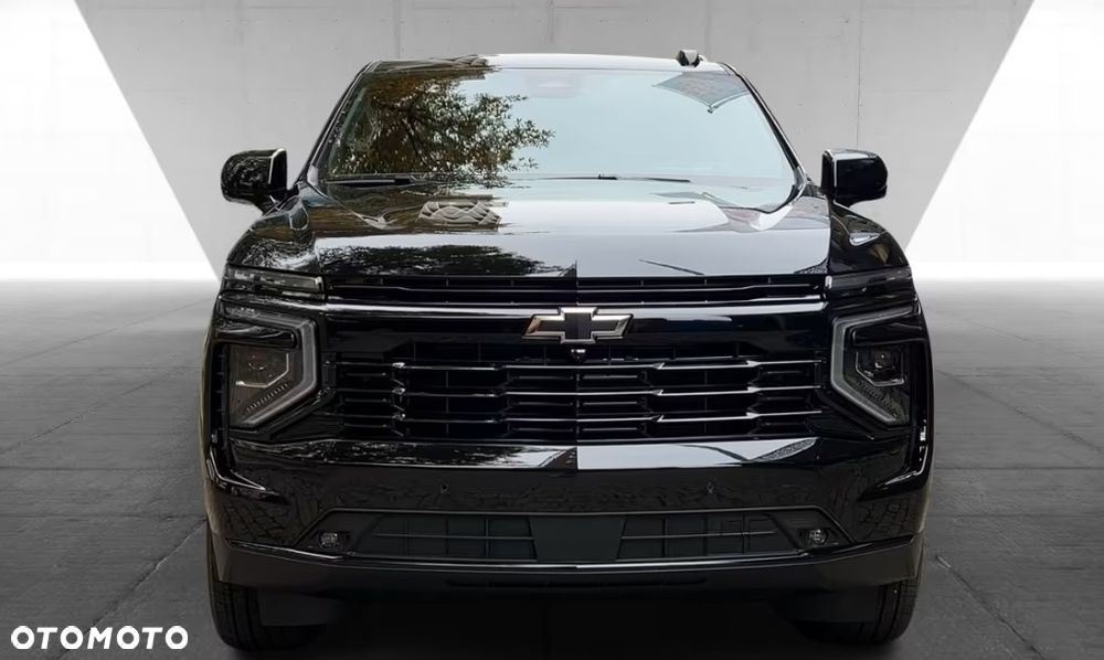 Chevrolet Tahoe - 4