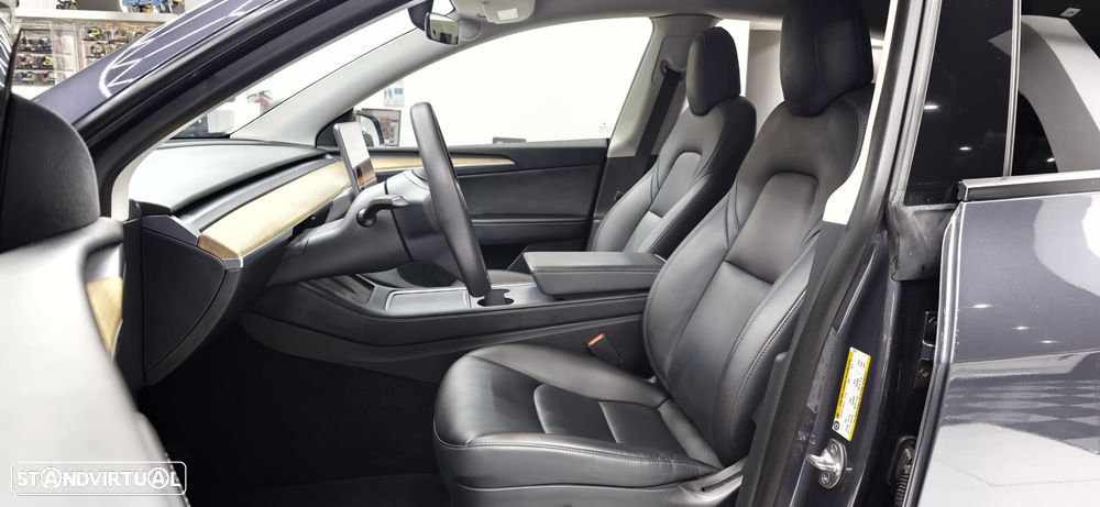 Tesla Model Y Long Range Tração Integral - 50