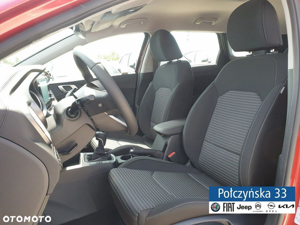 Kia Ceed - 15