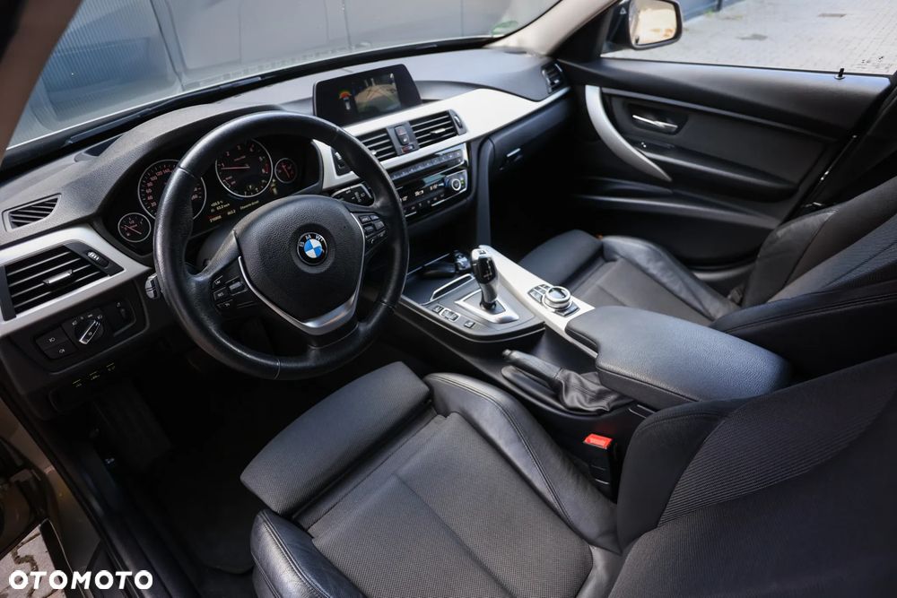 BMW Seria 3 318d Luxury Line - 6
