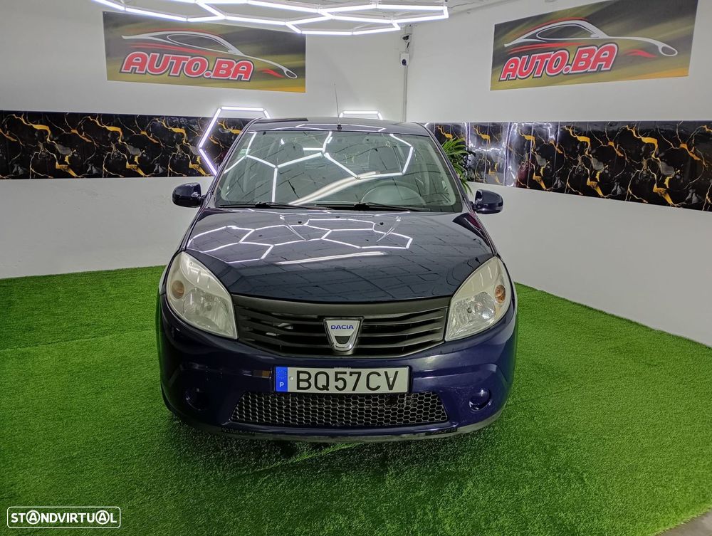 Dacia Sandero 1.2 16V SL 10 Anos Bi-Fuel - 4