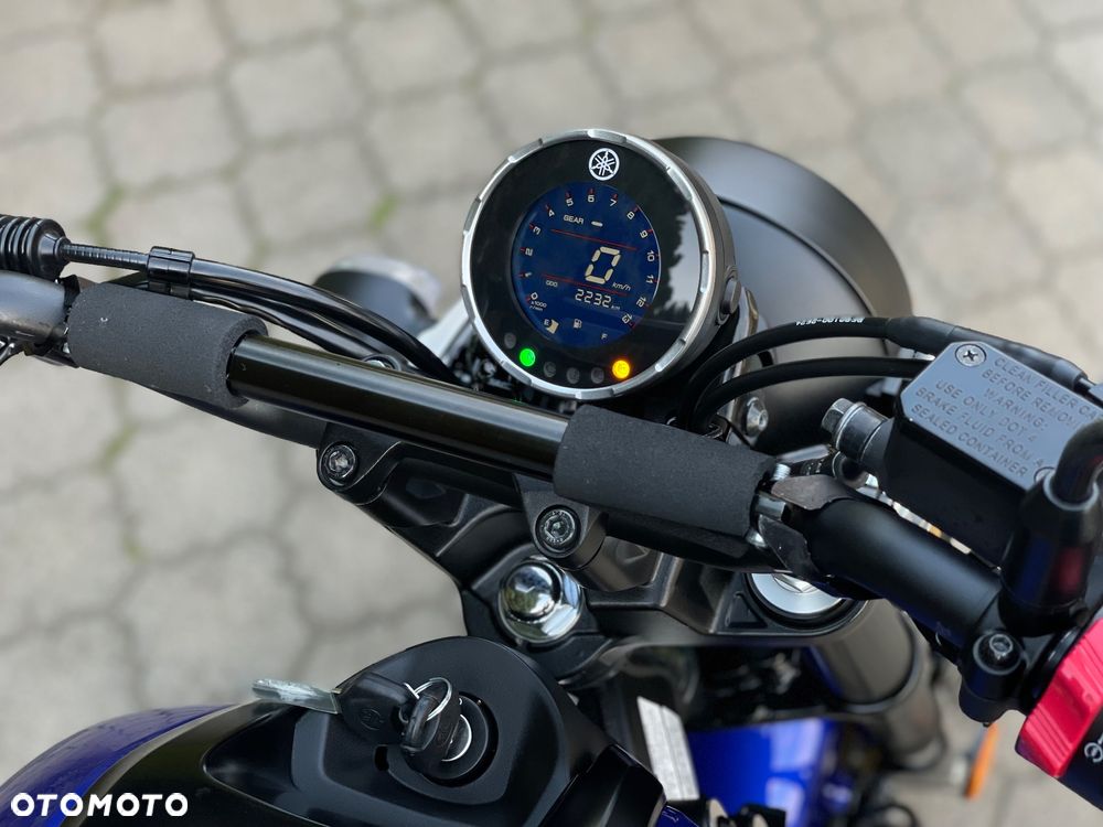 Yamaha XSR - 22