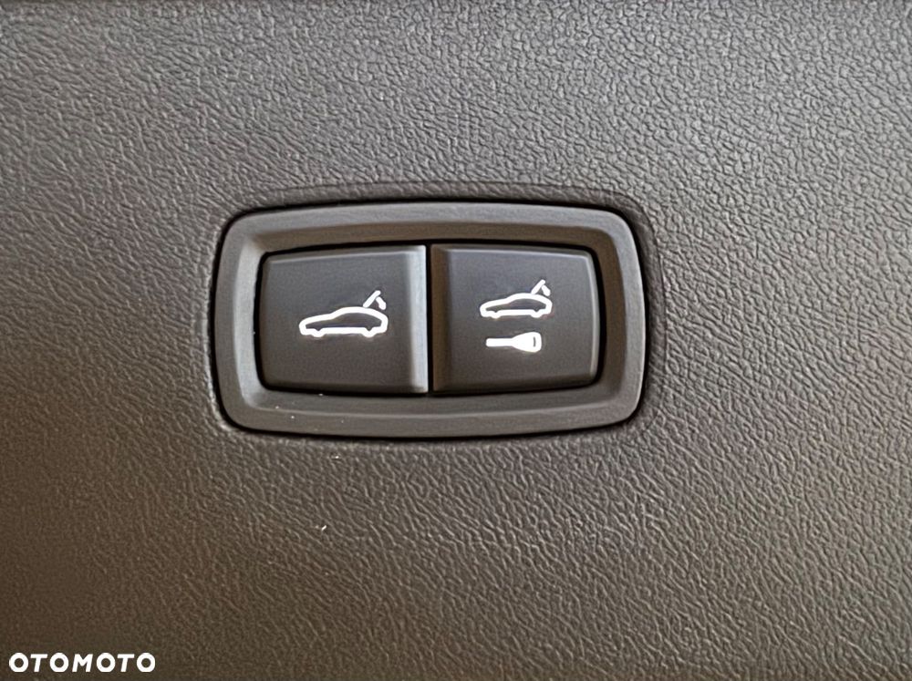 Porsche Cayenne Standard - 20
