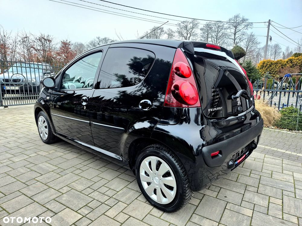 Peugeot 107 70 Urban Move - 10