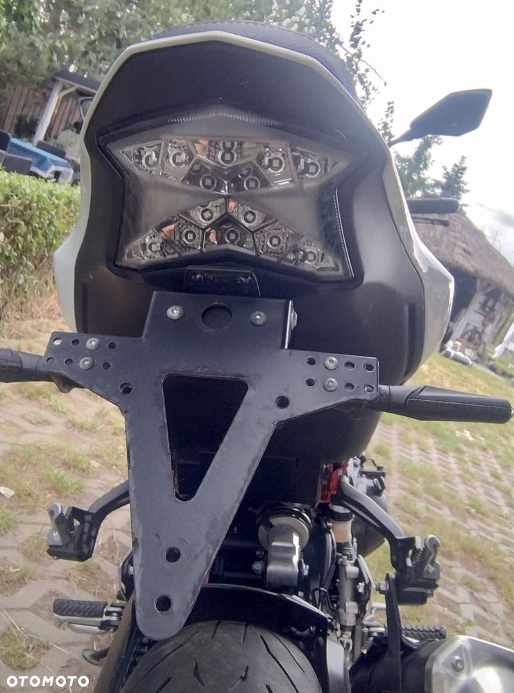 Kawasaki Z 900 - 25