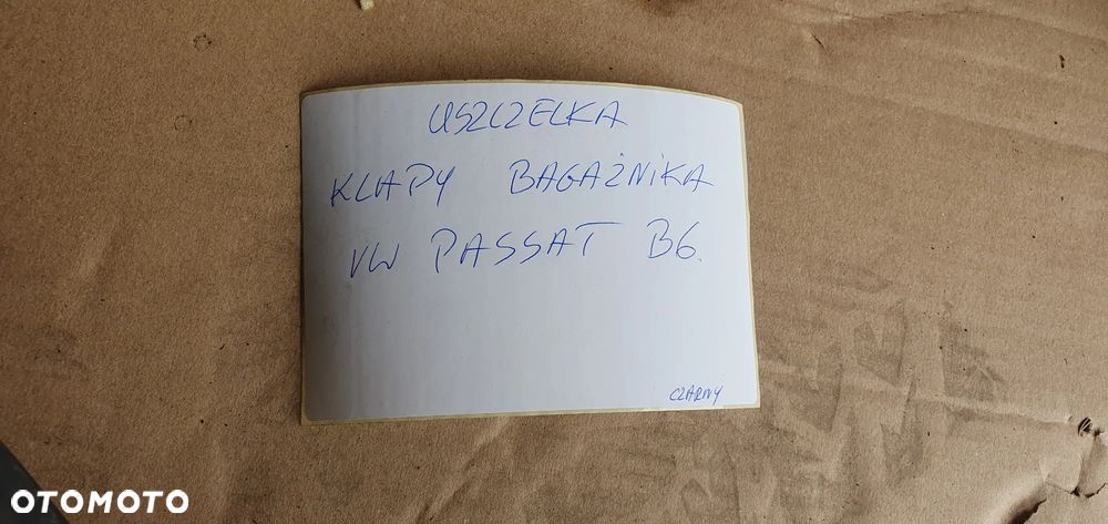 Uszczelka klapy bagażnika VW Passat B6 kombi - 10