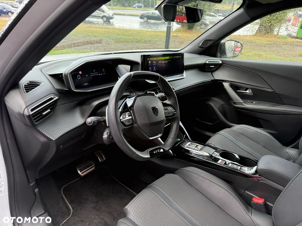 Peugeot 2008 1.2 PureTech GT S&S EAT8 - 7
