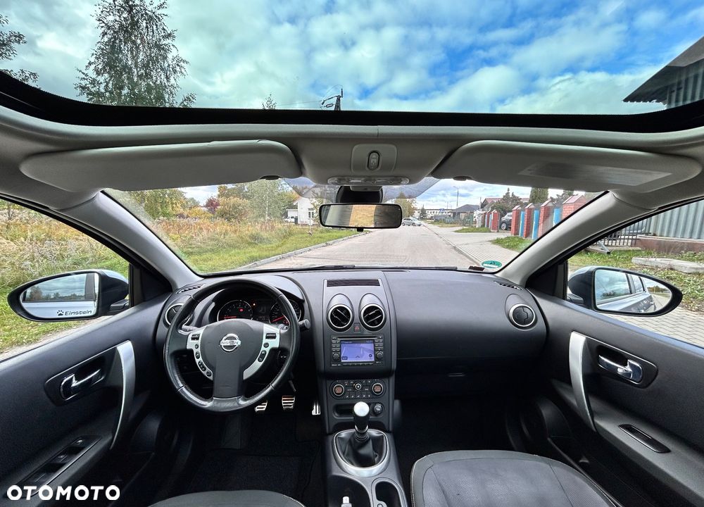 Nissan Qashqai 2.0 lounge - 18