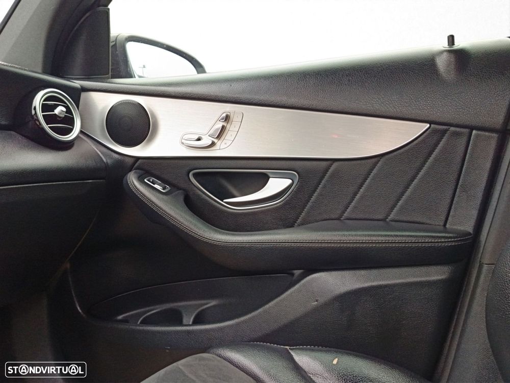 Mercedes-Benz GLC 250 d Off-Road 4-Matic - 35