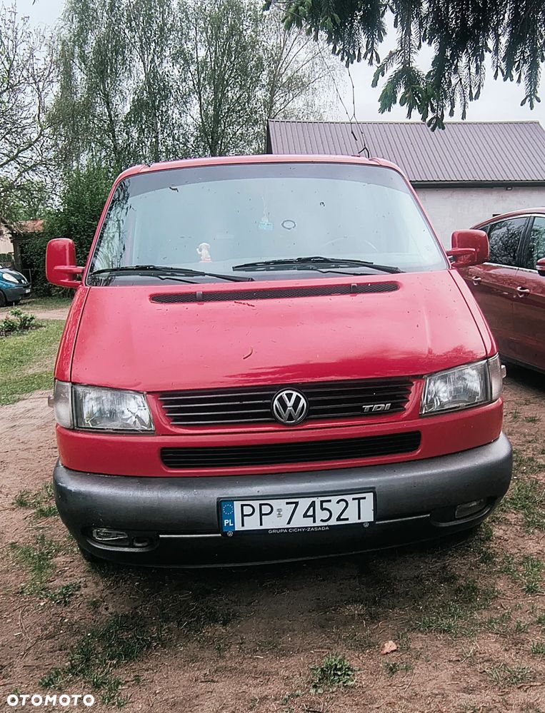 Volkswagen Multivan - 2