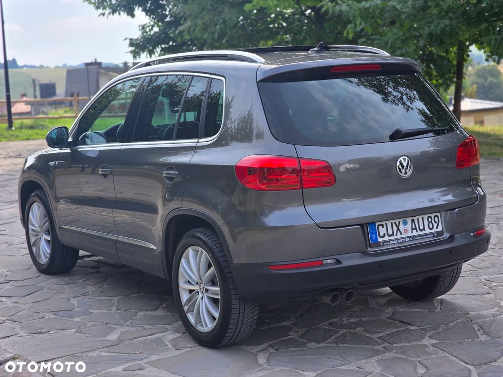 Volkswagen Tiguan 2.0 TDI 4Mot Sport&Style DSG - 9