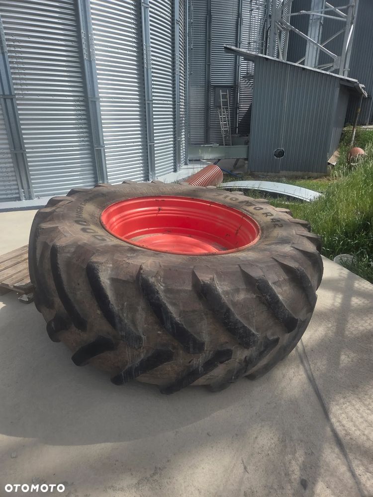 KOŁO OPONA+FELGA 710/70R42 - 2