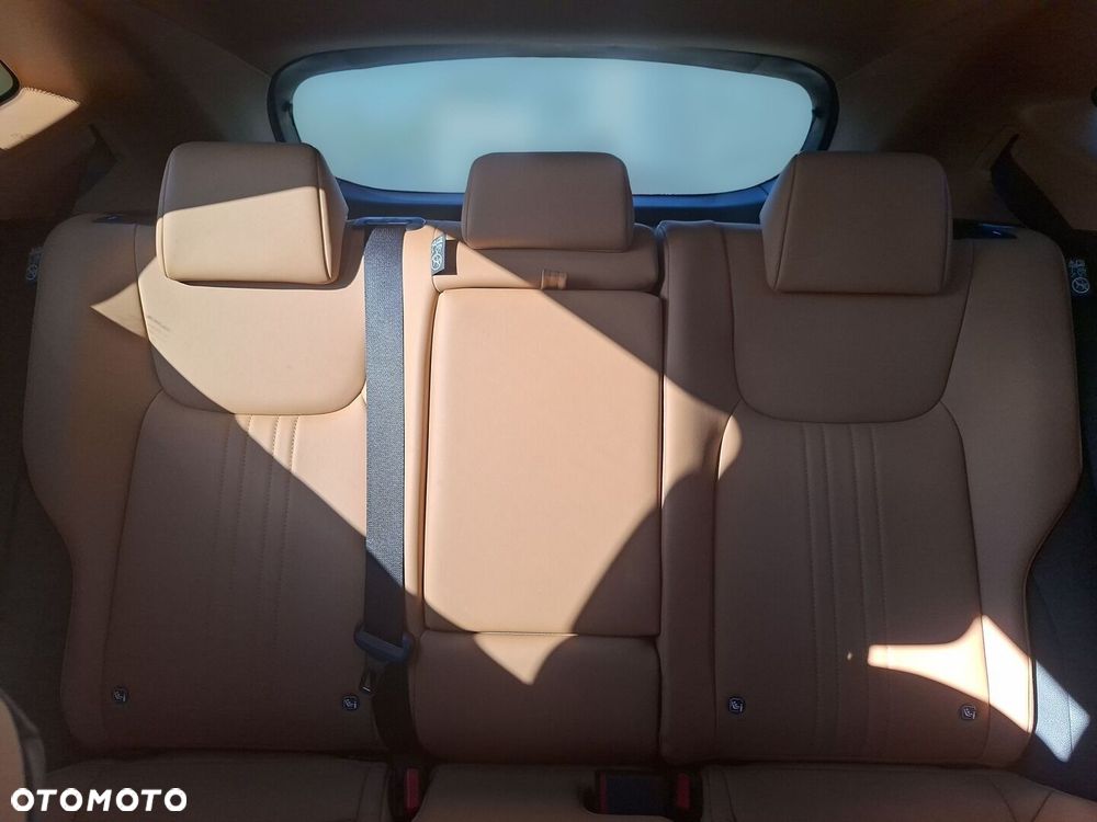 Lexus NX 450h+ Prestige AWD - 34