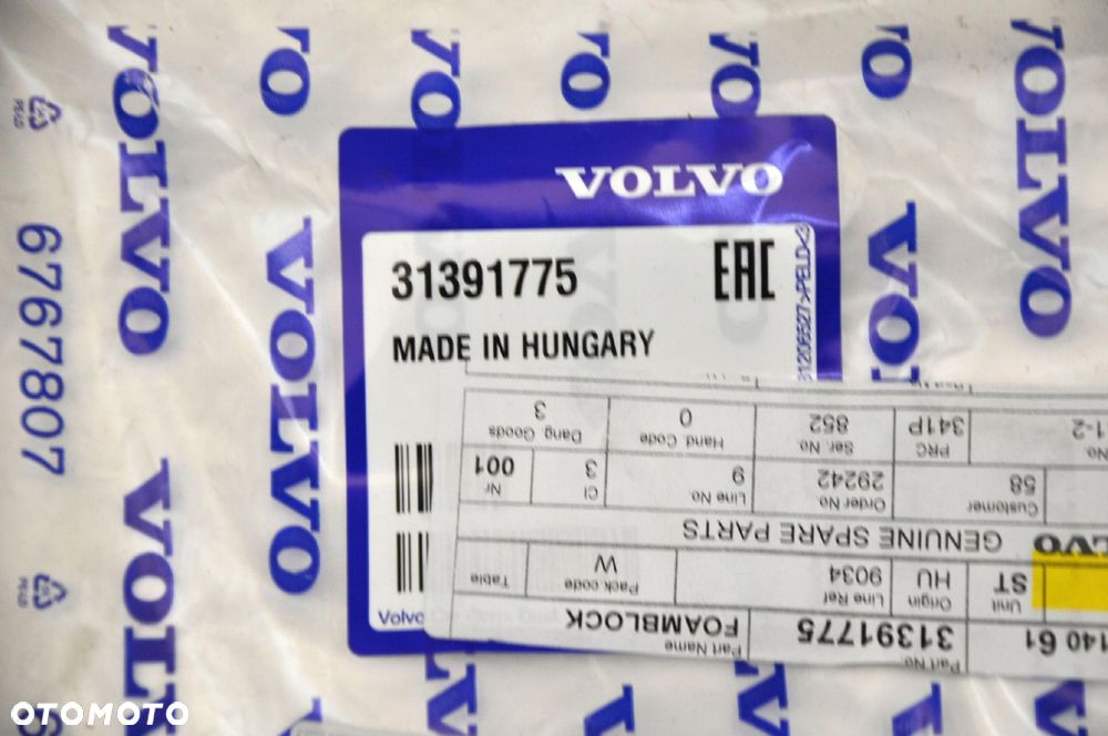 VOLVO S60 V60 poziome wygluszenie lewego blotnika 31391775 - 4