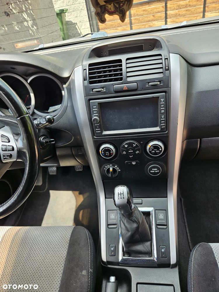 Suzuki Grand Vitara 1.9 DDiS - 10