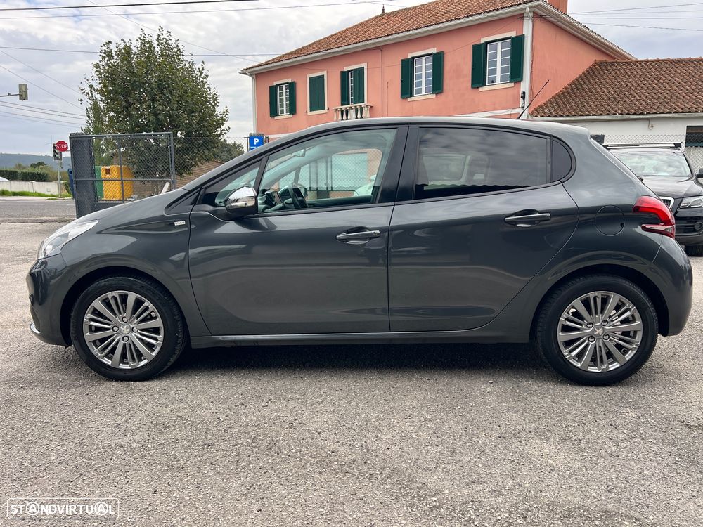 Peugeot 208 1.2 PureTech Active - 43