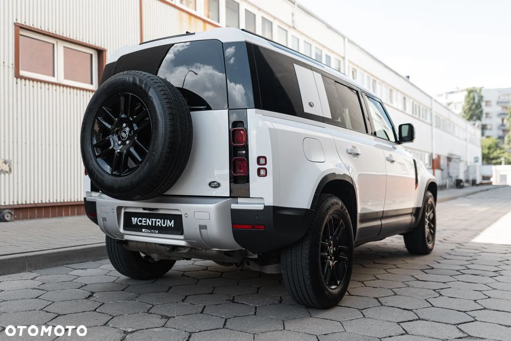 Land Rover Defender 2.0 P300 S - 12