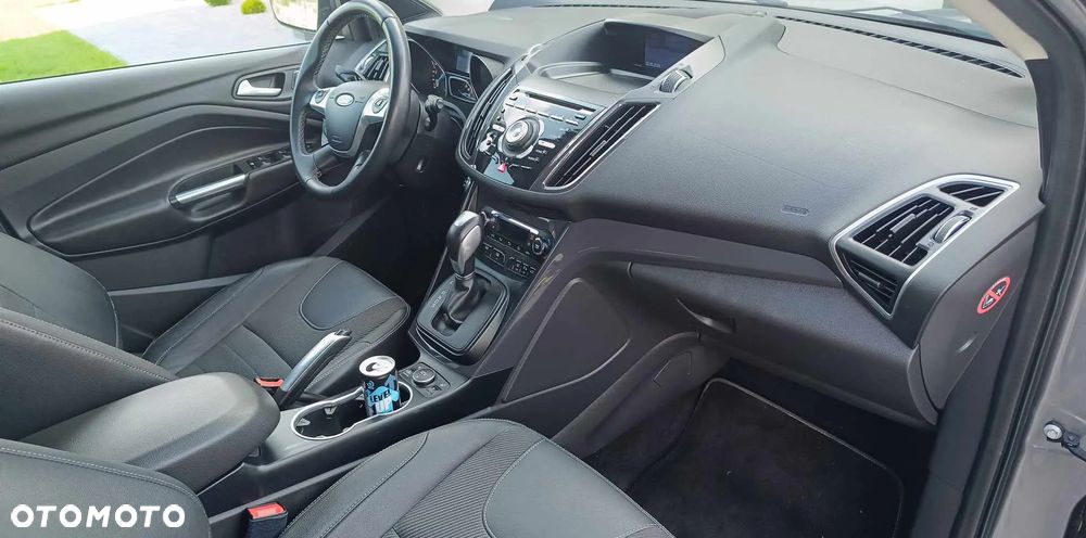 Ford Kuga 2.0 TDCi 4WD Titanium Plus - 22