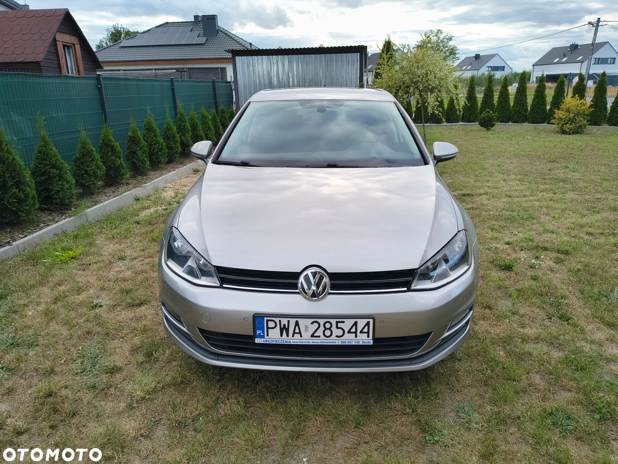 Volkswagen Golf - 6