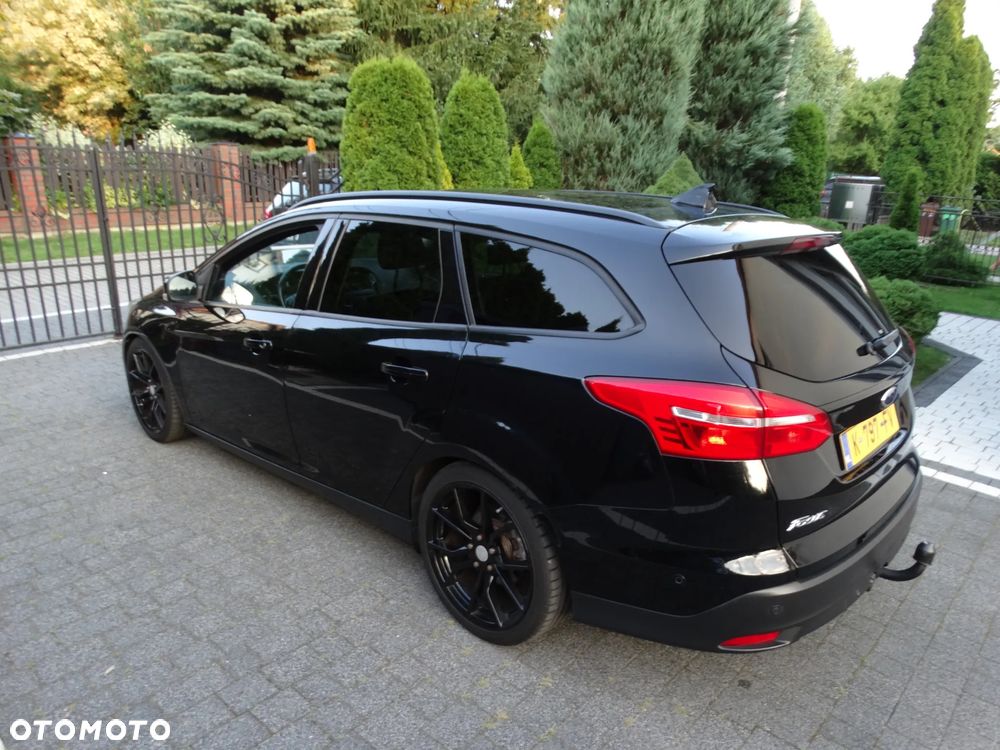 Ford Focus - 8