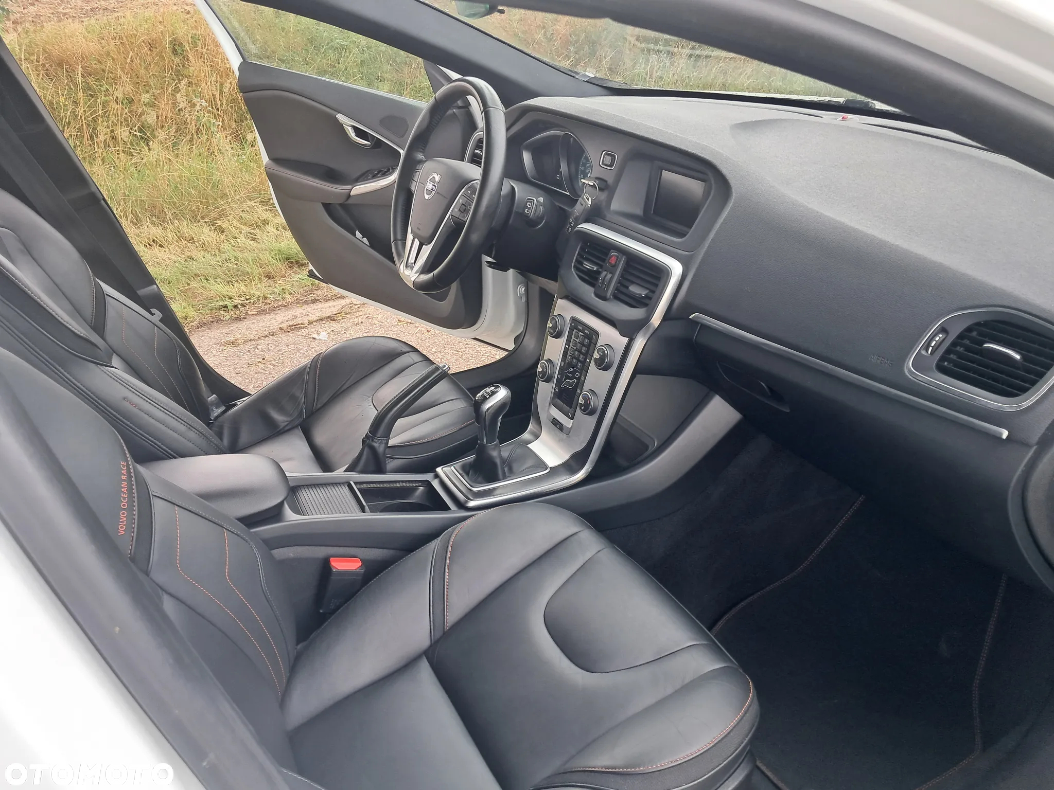 Volvo V40 D2 Drive-E Ocean Race - 8