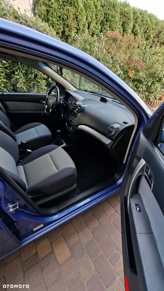 Chevrolet Aveo 1.4 LT - 17