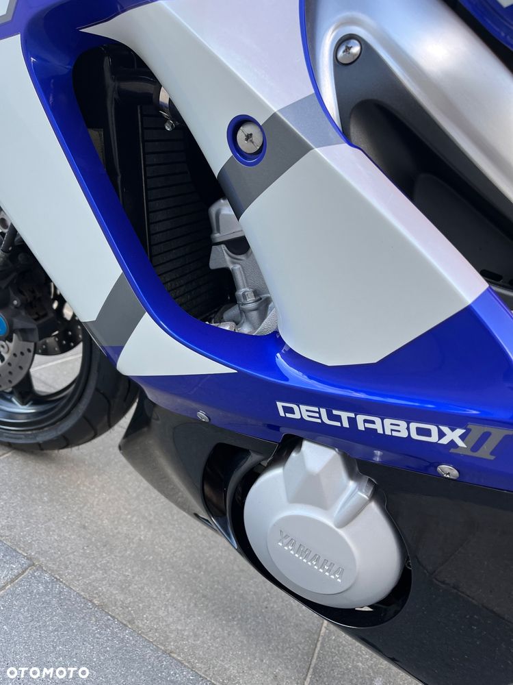 Yamaha R6 - 20