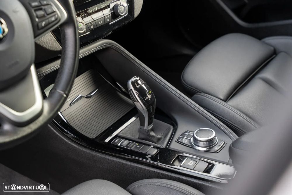 BMW X2 18 d sDrive Auto Pack M - 16