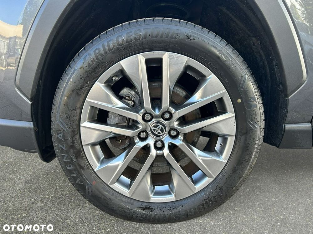 Toyota RAV4 - 9