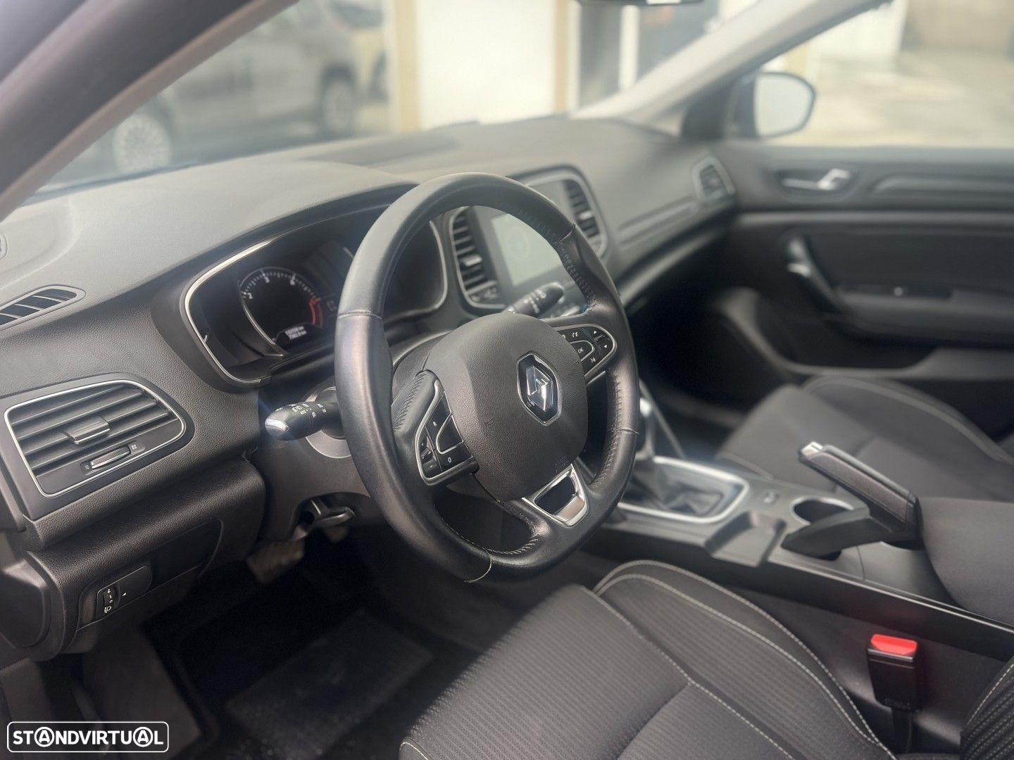 Renault Mégane 1.5 Blue dCi Intens EDC - 9