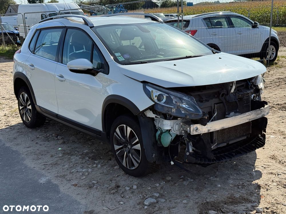 Peugeot 2008 1.2 Pure Tech Allure S&S EAT6 - 1