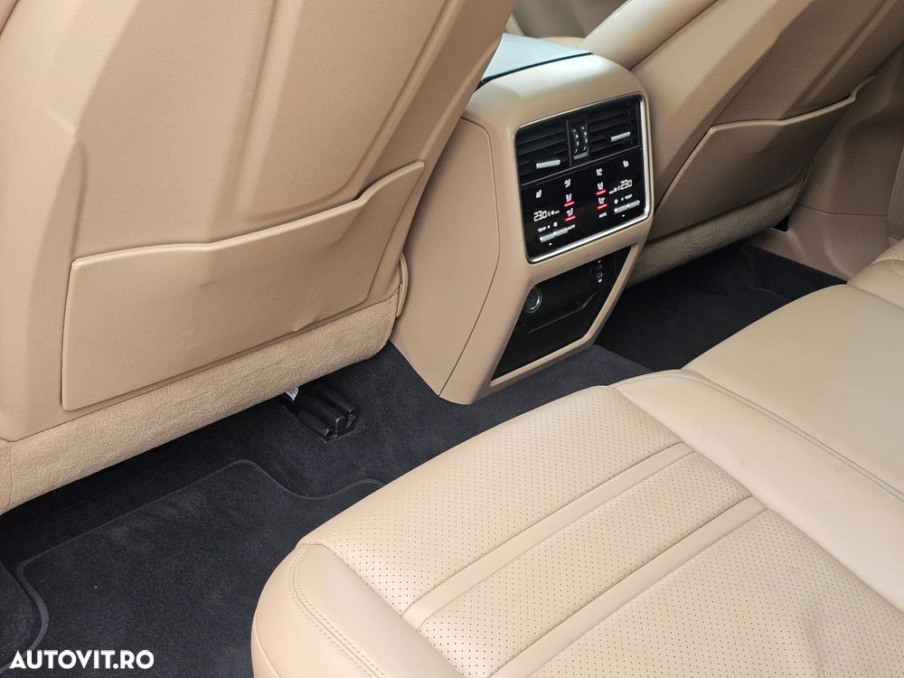 Porsche Cayenne V6 3.0L Aut. - 10