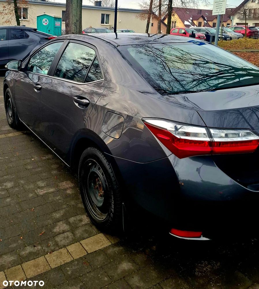 Toyota Corolla 1.6 Comfort - 8