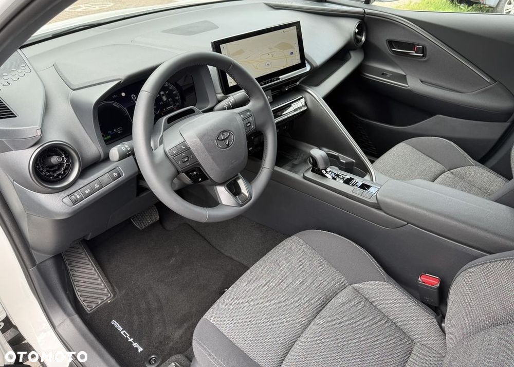 Toyota C-HR - 9