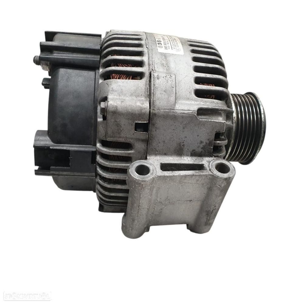 ALTERNADOR AUDI A6 BERLINA 4F2 - 1
