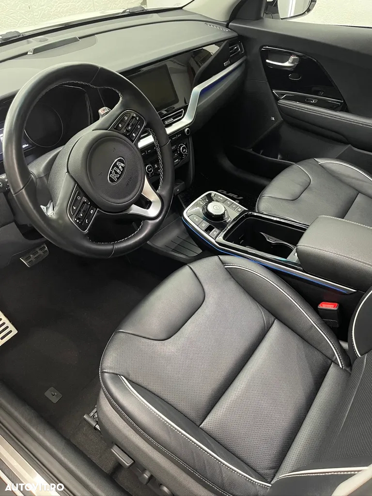 Kia Niro e-Niro 150 kW Future - 18