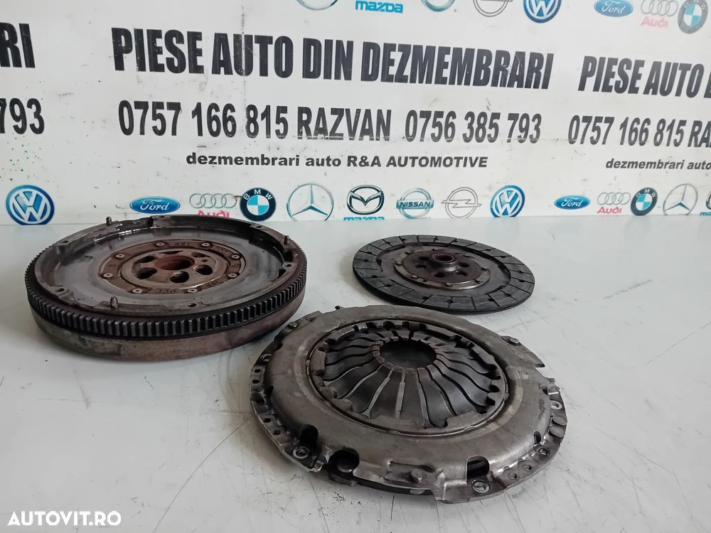 Kit Ambreiaj Volanta Masa Dubla Vw Golf 6 1.6 Tdi CAY 03L105266B Touran Seat Leon Skoda Octavia - 1