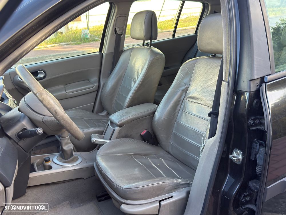 Renault Mégane 1.5 dCi Dynamique Luxe - 5