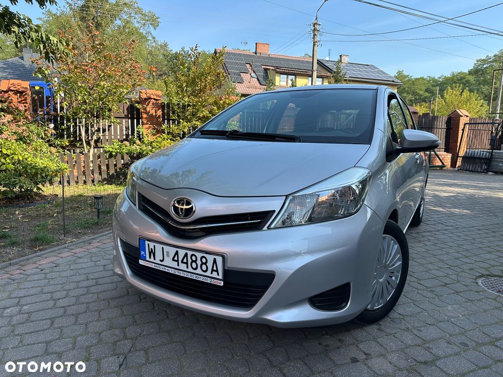 Toyota Yaris - 1