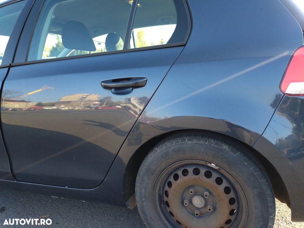 Volkswagen Golf 1.6 TDI BlueMotion Technology DPF Trendline - 8