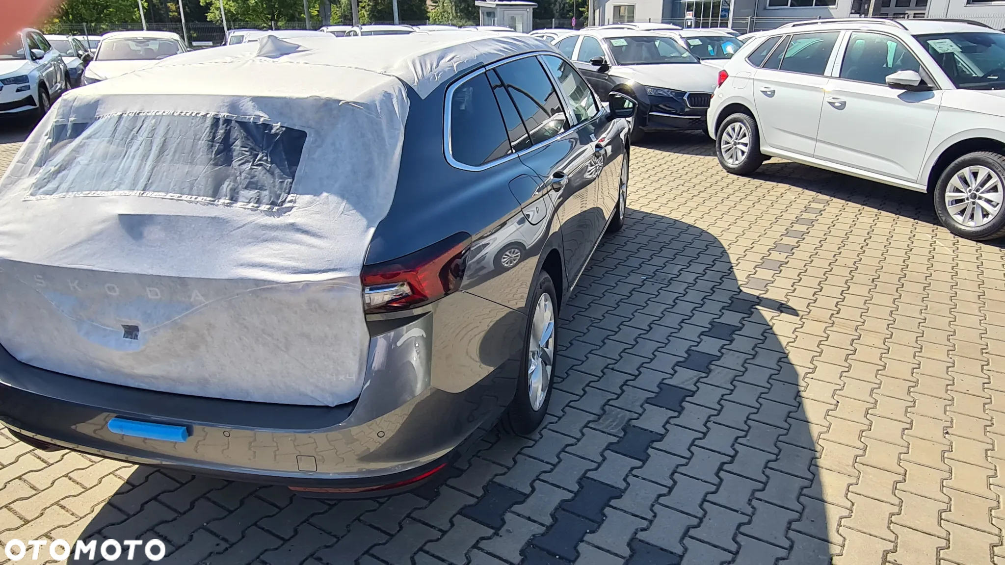 Skoda Superb 2.0 TDI SCR 4x4 Selection DSG - 5
