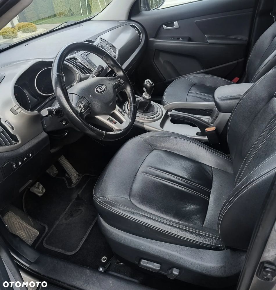 Kia Sportage 1.7 CRDI 2WD Vision - 12