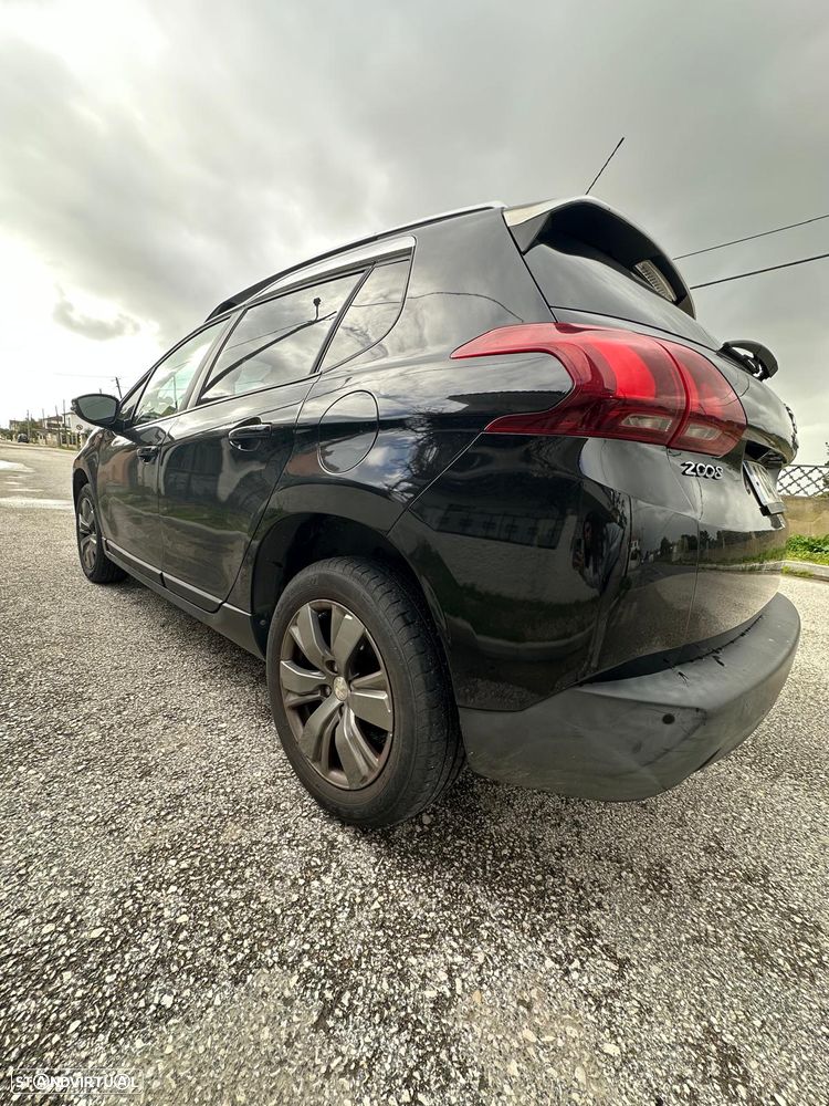 Peugeot 2008 1.6 BlueHDi Allure - 4