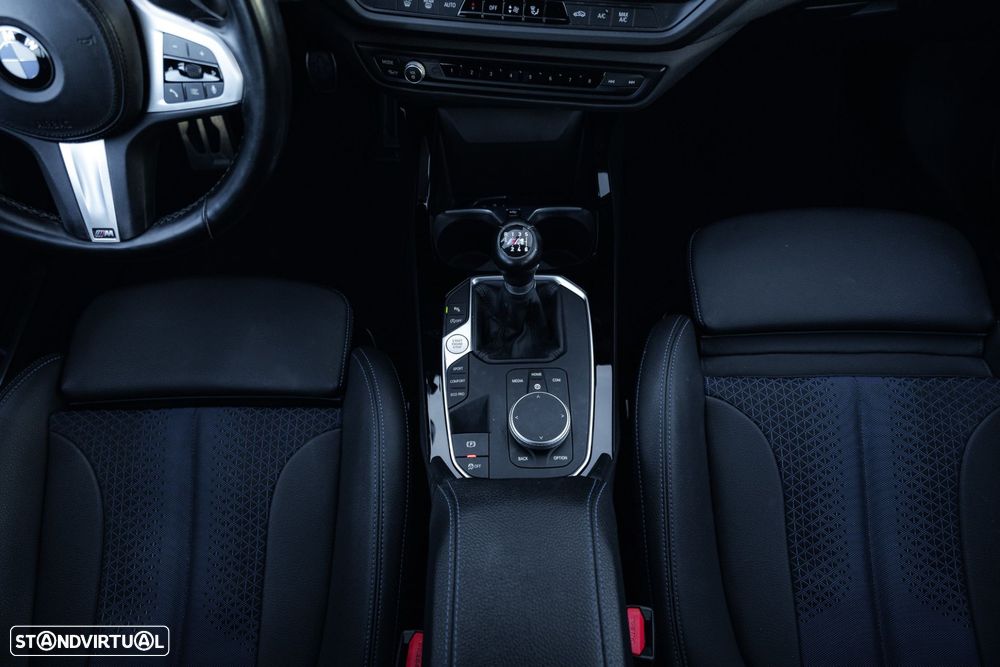 BMW 116 d Pack Desportivo M - 49