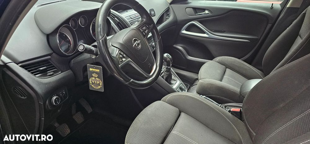 Opel Zafira Tourer 2.0 CDTI ECOFLEX Start/Stop Edition - 10