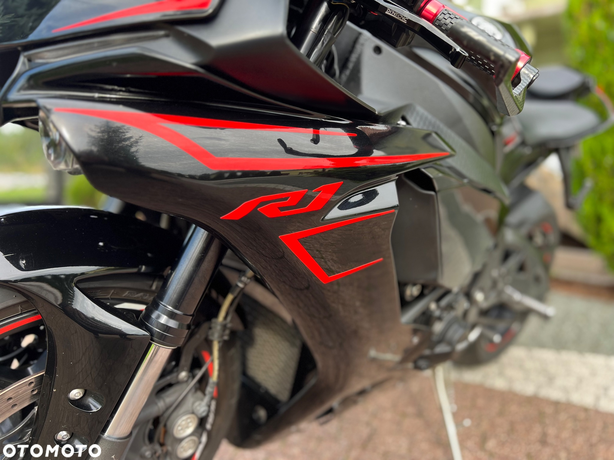 Yamaha R1 - 29