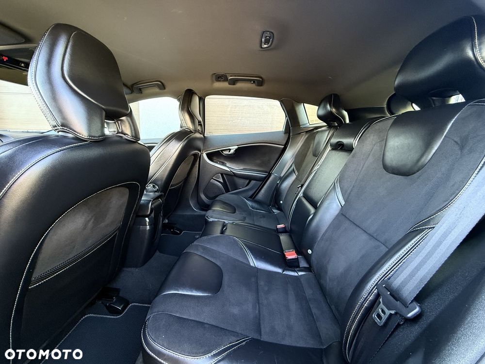 Volvo V40 D2 RDesign - 18