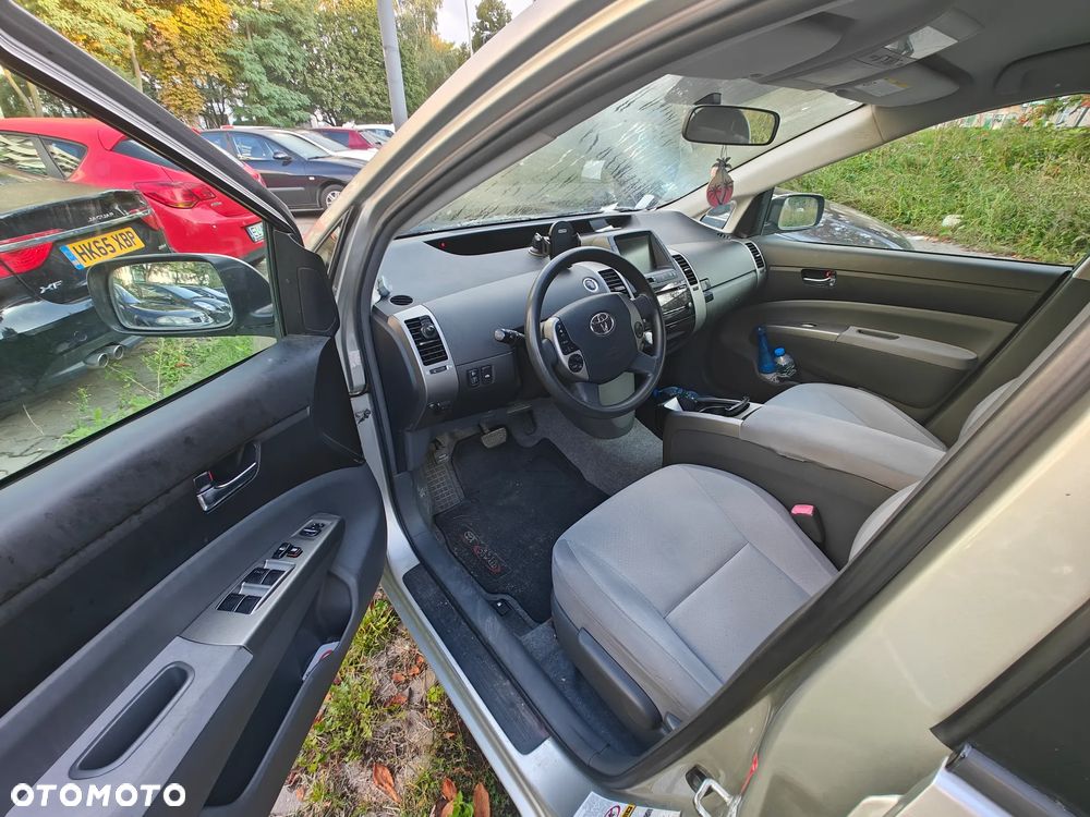 Toyota Prius - 9