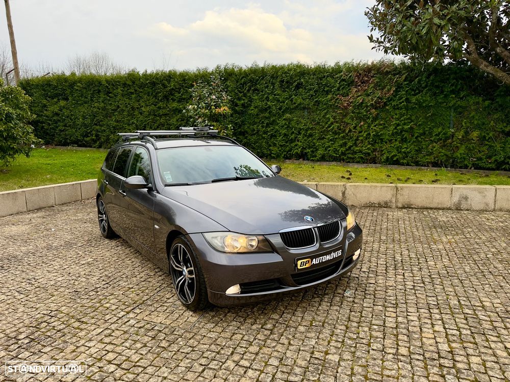 BMW 318 d Sport - 40